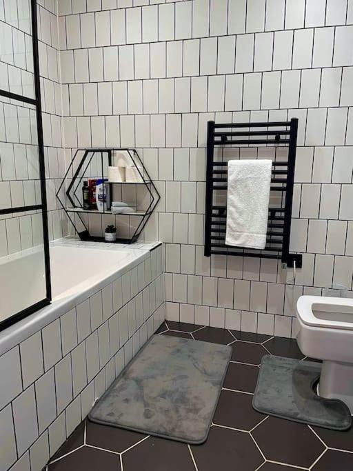 Cityzenretreat - Mezzanine Apartment Sleeps 4 Sheffield City Centre מראה חיצוני תמונה