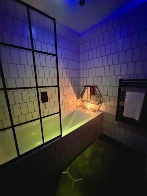 Cityzenretreat - Mezzanine Apartment Sleeps 4 Sheffield City Centre מראה חיצוני תמונה
