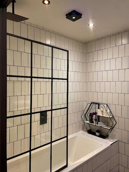 Cityzenretreat - Mezzanine Apartment Sleeps 4 Sheffield City Centre מראה חיצוני תמונה